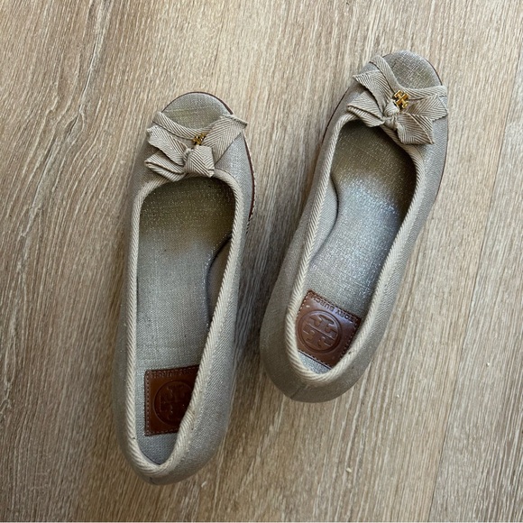 Tory Burch Ivory Canvas Jackie Espadrille Wedge heel Size 8.5 - Picture 3 of 7